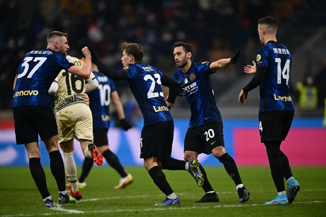 官方：马马当选非洲年度最佳新人；此前助摩洛哥U20世界杯夺冠（官宣：马马荣膺非洲年度最佳新秀，曾助摩洛哥U20捧起世界杯冠军）