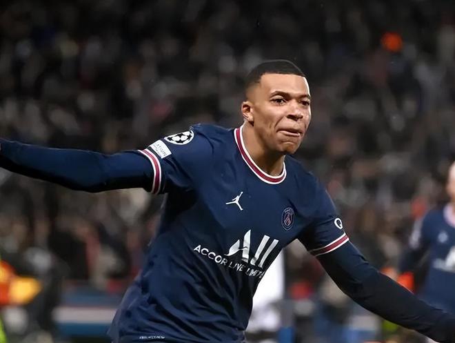 斯帕莱蒂：尤文必须提升自身水准，回到更衣室球员们都很沉默（斯帕莱蒂：尤文需提升水平，回到更衣室全队一片沉寂）