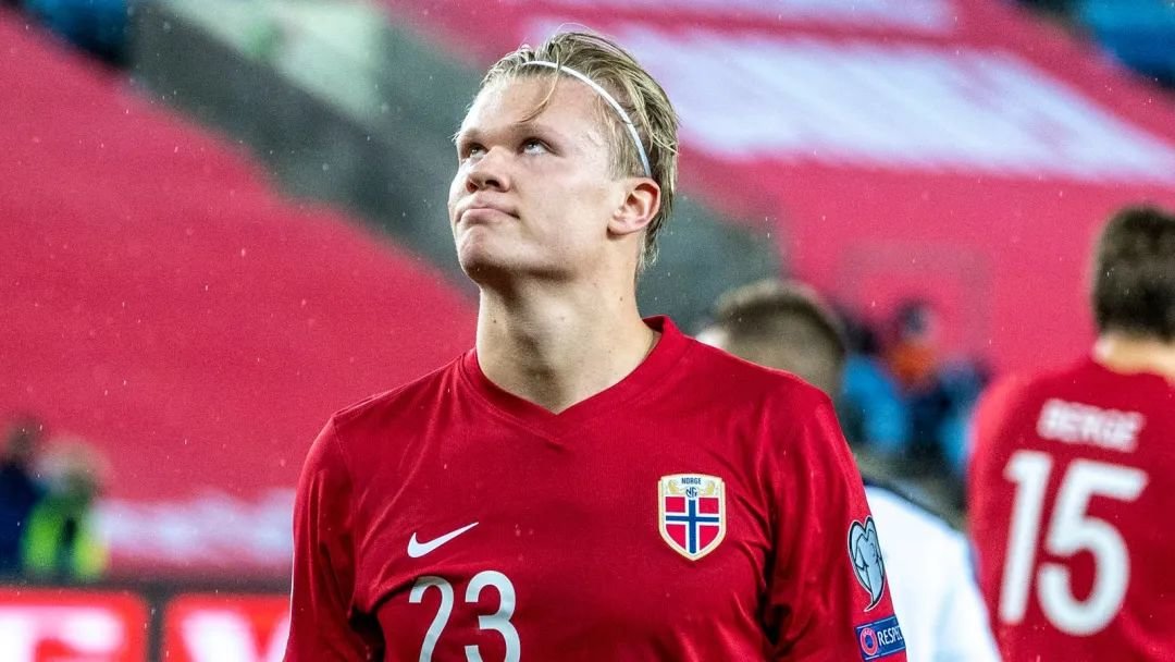 贝克汉姆一家庆祝夺冠（贝克汉姆全家齐庆夺冠）