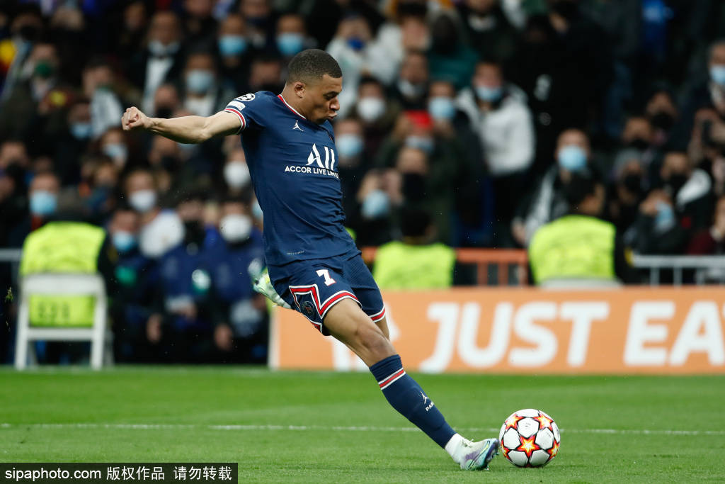 中国足球2025低迷成绩汇总，激励2026，多线出战期待反弹（2025中国足球低迷盘点：以挫为励冲刺2026，多线征战期待回暖）