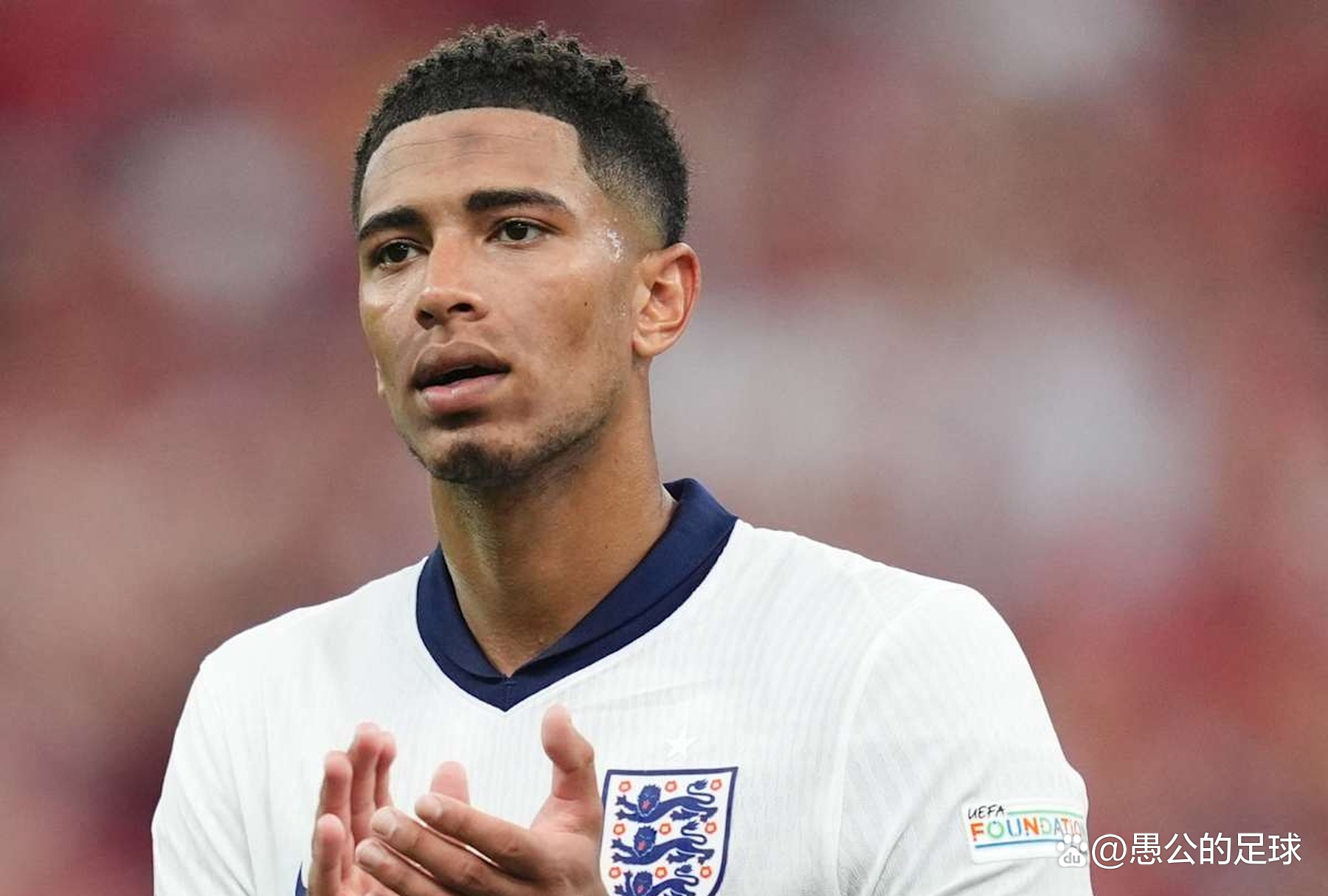 尹鸿博感谢国足官方祝福：能为国征战是我此生最大骄傲和荣耀