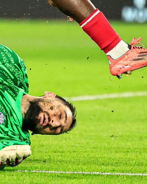 第一节比赛还剩30.3秒！首钢叫暂停，江苏22比28北京（首节还剩30.3秒，首钢请求暂停：江苏22-28北京）