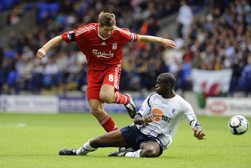 阿坎吉：我一直在期待米兰德比；目标是意甲冠军（阿坎吉：期待米兰德比开战，目标直指意甲冠军）