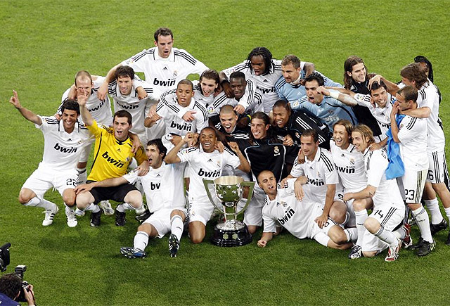 英超战报：希门尼斯绝杀，富勒姆1-0小胜桑德兰（英超快讯：希门尼斯压哨制胜，富勒姆1-0险胜桑德兰）