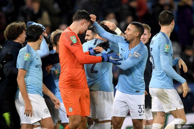 强强较量，巴黎vs拜仁是欧冠联赛阶段首次前两名球队直接交手（欧冠本阶段首次榜首之争：巴黎大战拜仁）